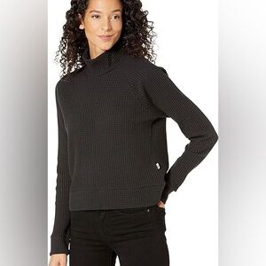 The North Face Women's - Waffle mock-neck size small